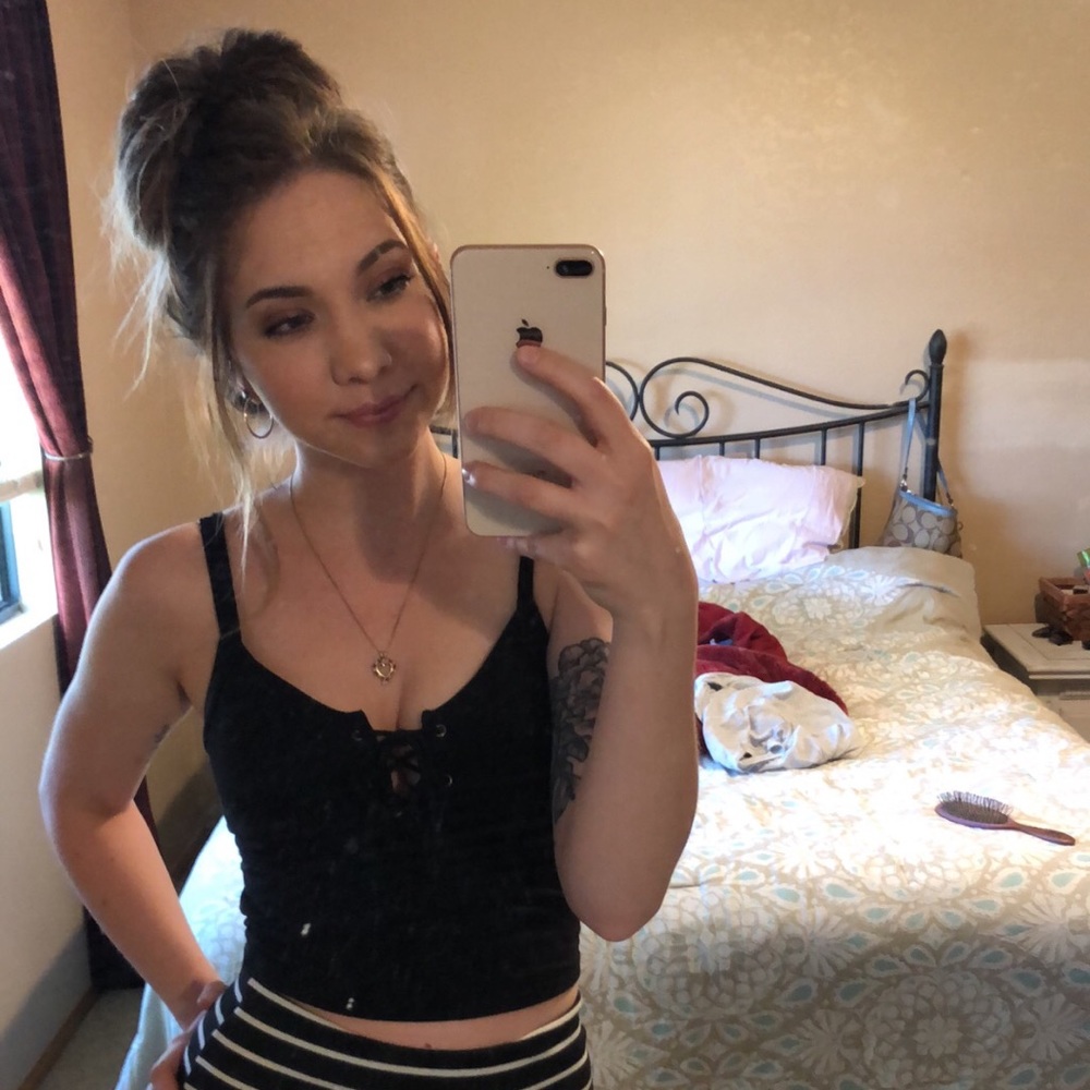 Meet your Posher, Hailie